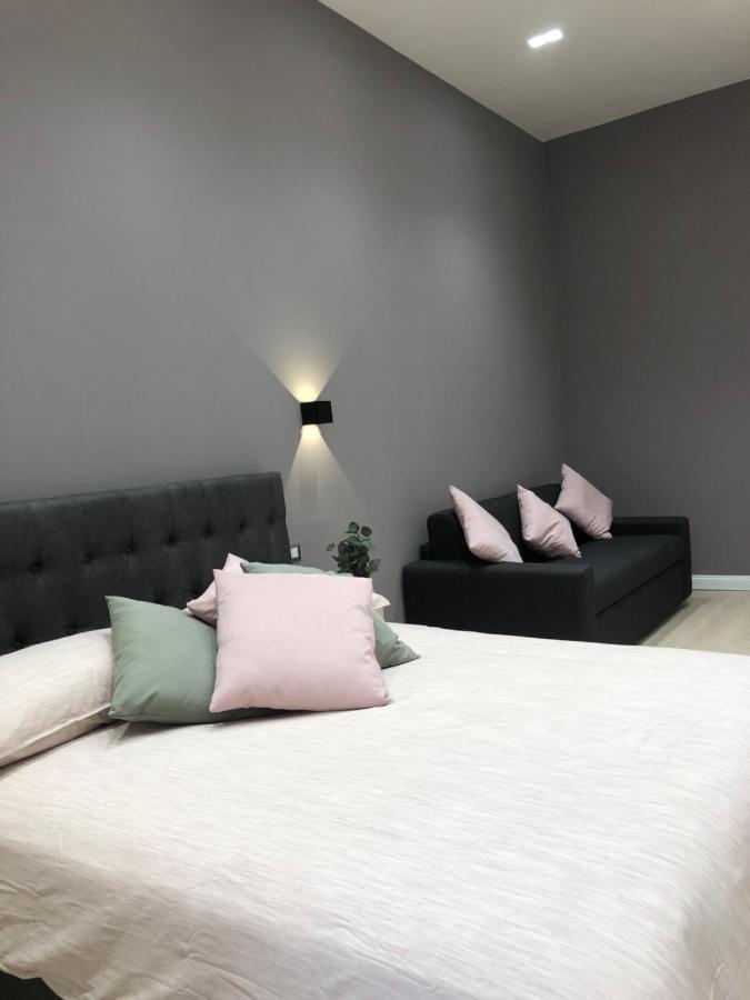 Nsh Apparthotel, Napoli Centro Екстериор снимка