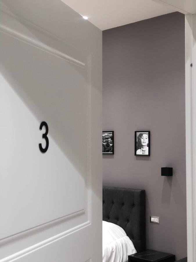 Nsh Apparthotel, Napoli Centro Екстериор снимка