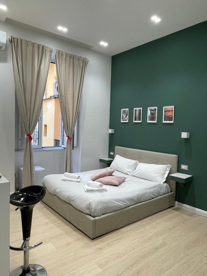 Nsh Apparthotel, Napoli Centro Екстериор снимка