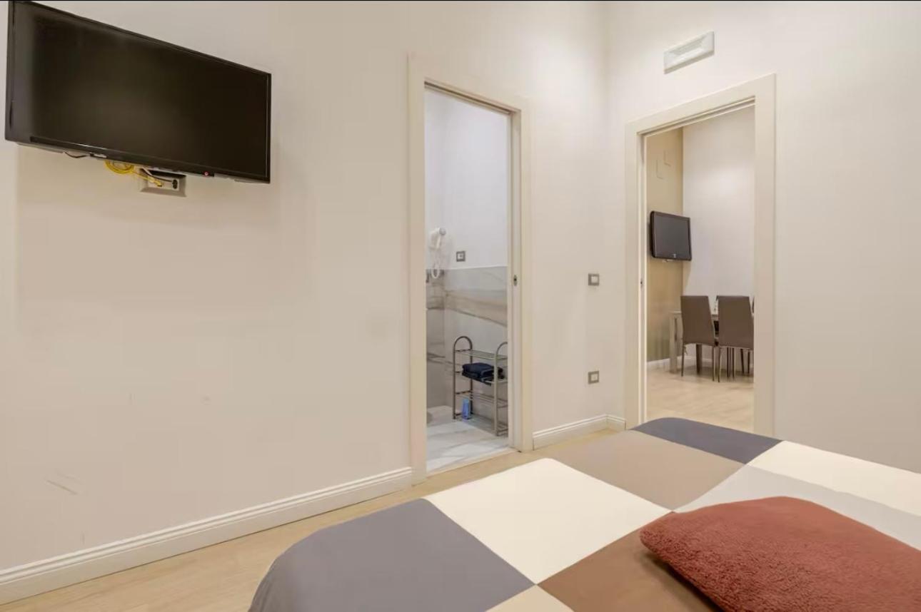Nsh Apparthotel, Napoli Centro Екстериор снимка