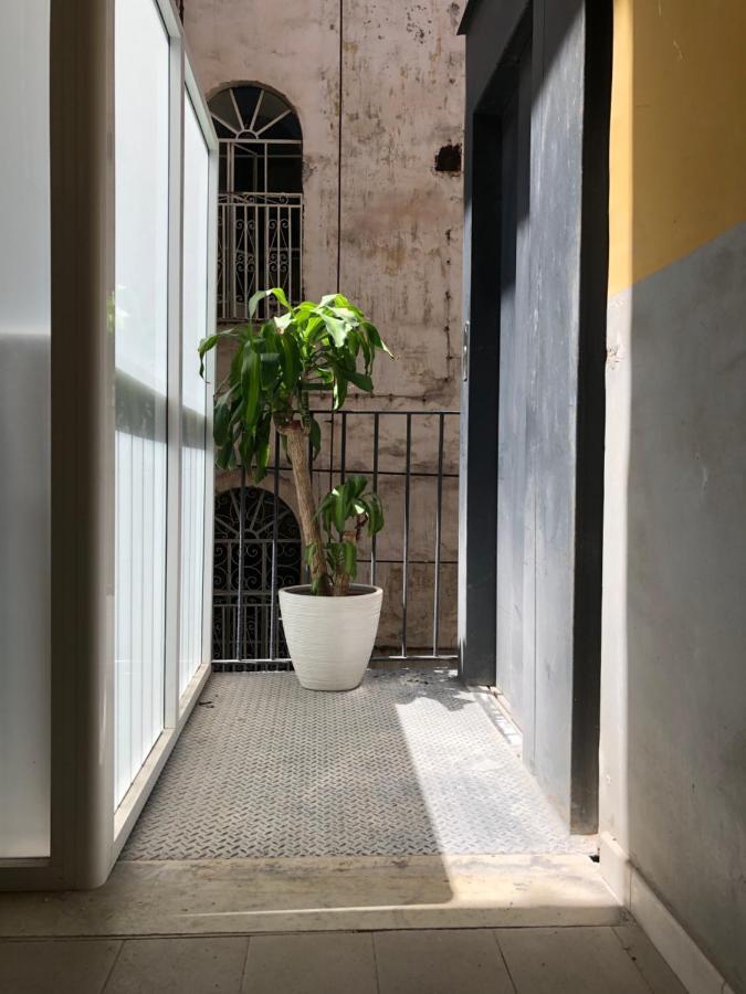 Nsh Apparthotel, Napoli Centro Екстериор снимка