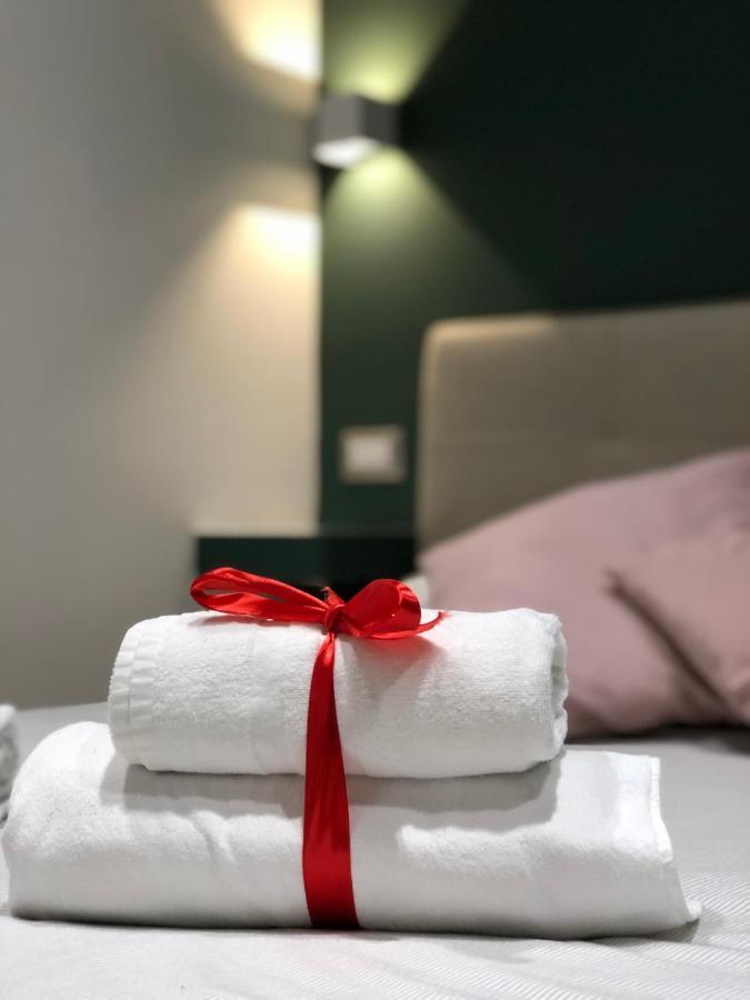 Nsh Apparthotel, Napoli Centro Екстериор снимка