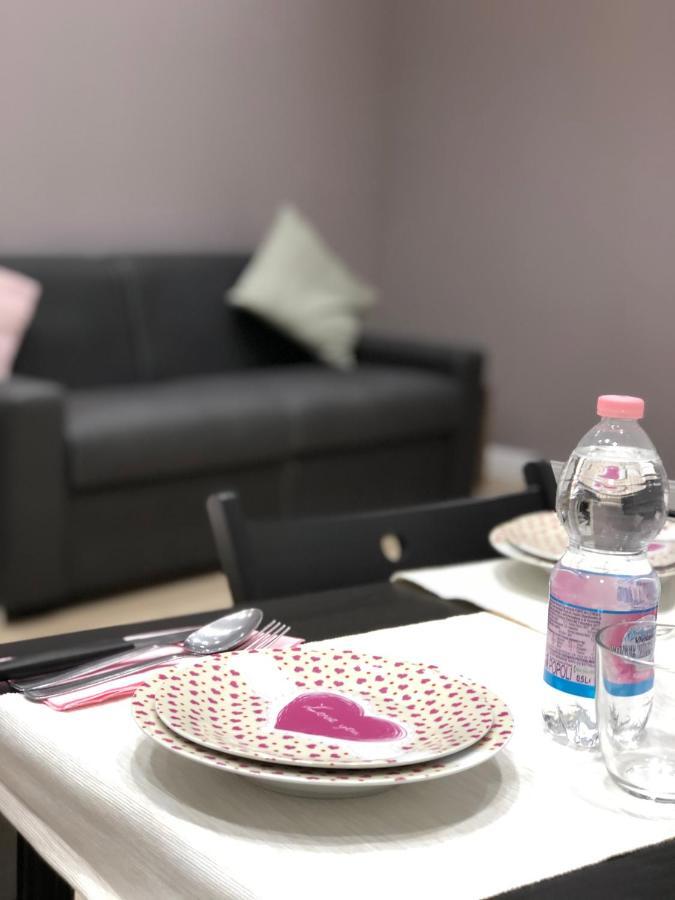 Nsh Apparthotel, Napoli Centro Екстериор снимка