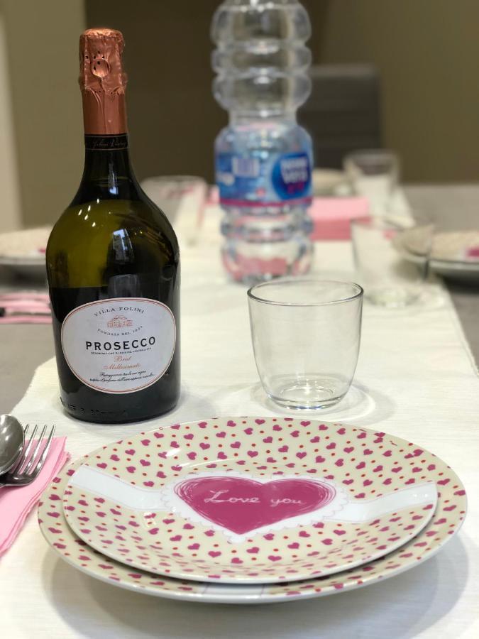 Nsh Apparthotel, Napoli Centro Екстериор снимка
